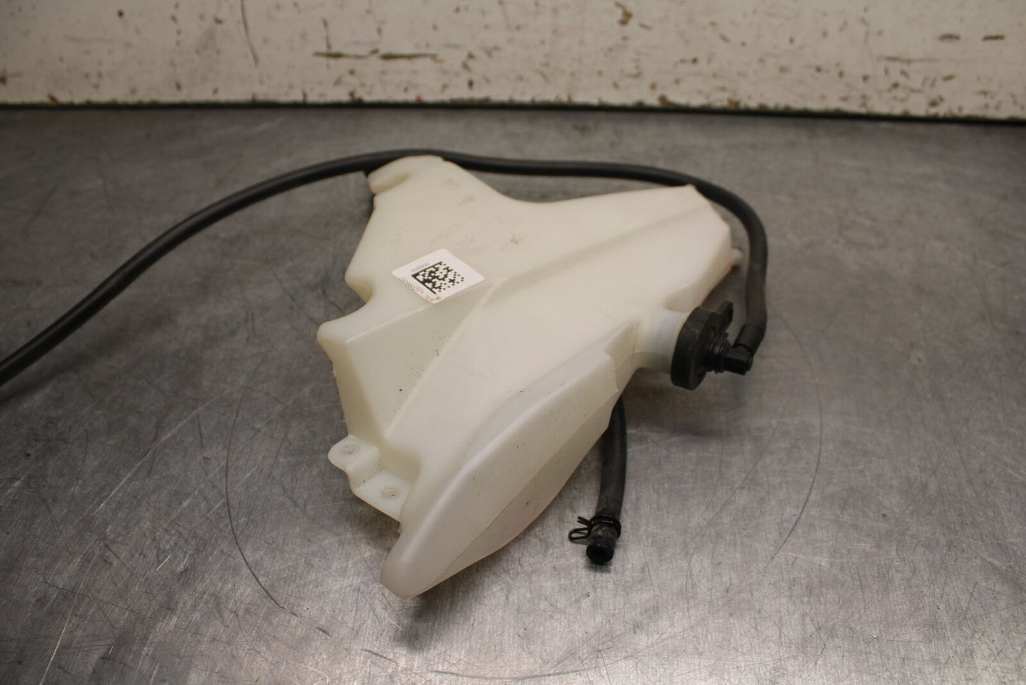 21-24 APRILIA TUONO 660 FACTORY COOLANT WATER TANK RESERVOIR BOTTLE BB733