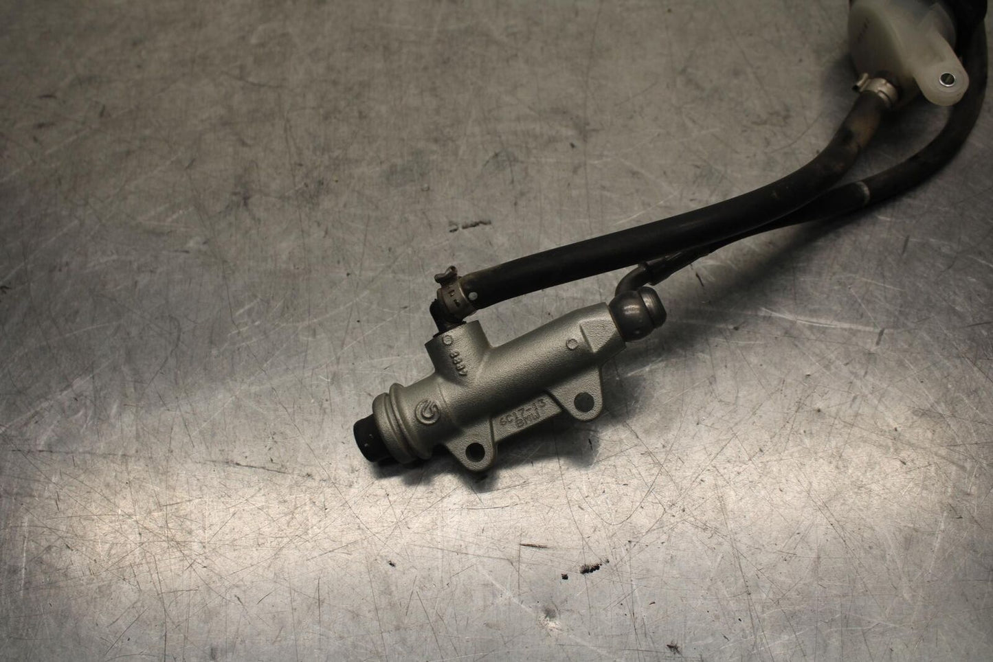 2016 BMW S1000R ABS REAR BACK BRAKE MASTER CYLINDER W RESERVOIR BB604