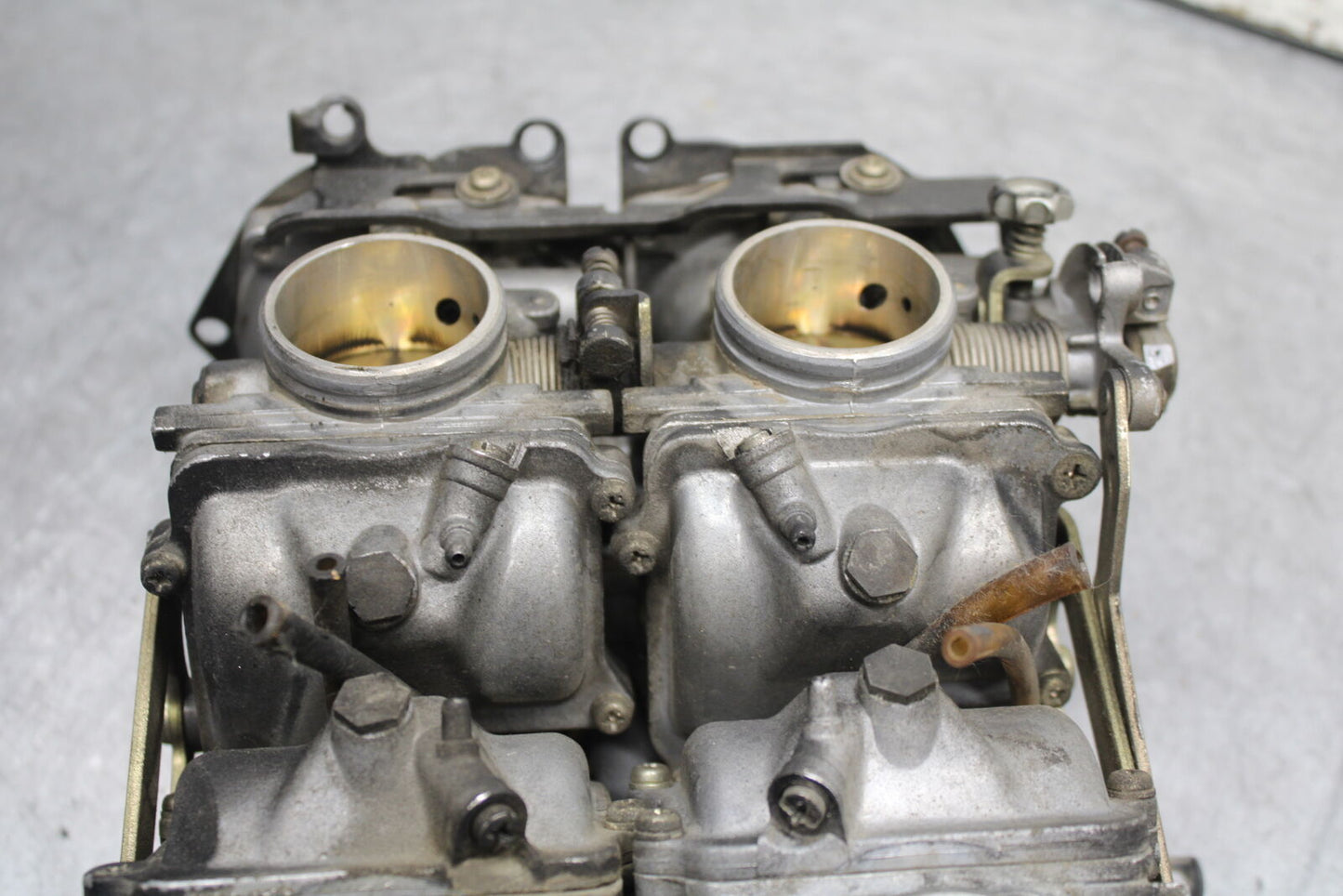 85-86 SUZUKI MADURA 1200 CARB CARBURETOR BB691