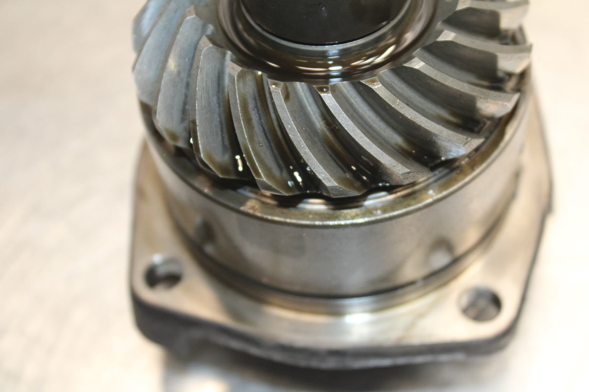 2006 Suzuki Boulevard C90 OUTPUT DRIVE GEAR BB849