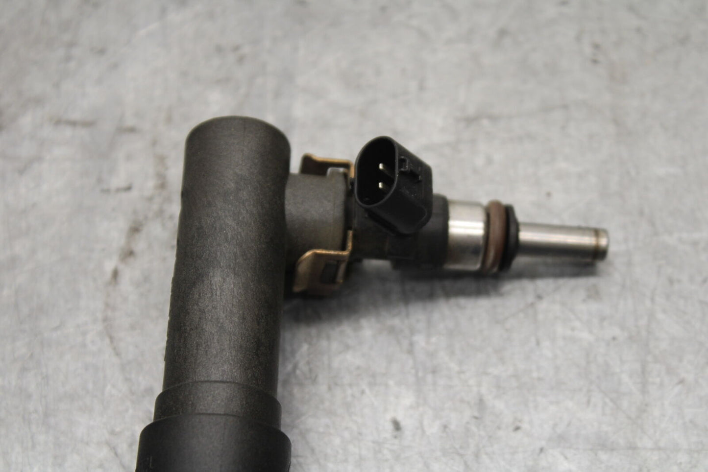 19-21 TRIUMPH SPEED TWIN 1200 MAIN FUEL INJECTORS BB653
