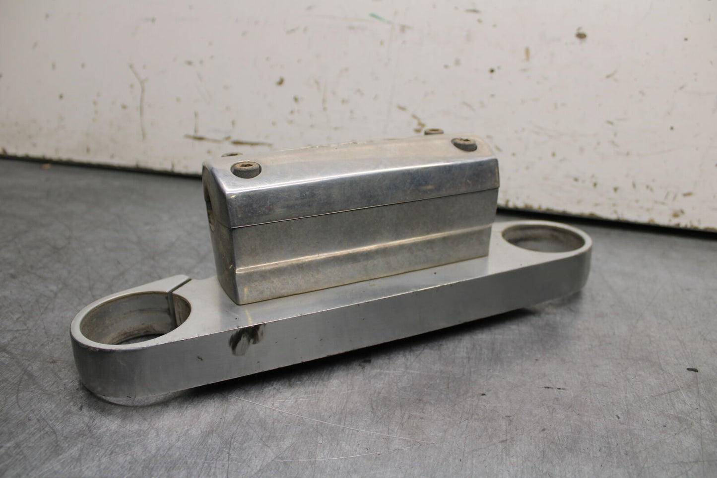 02-04 HONDA VTX1800S FORKS UPPER TRIPLE TREE CLAMP BB712