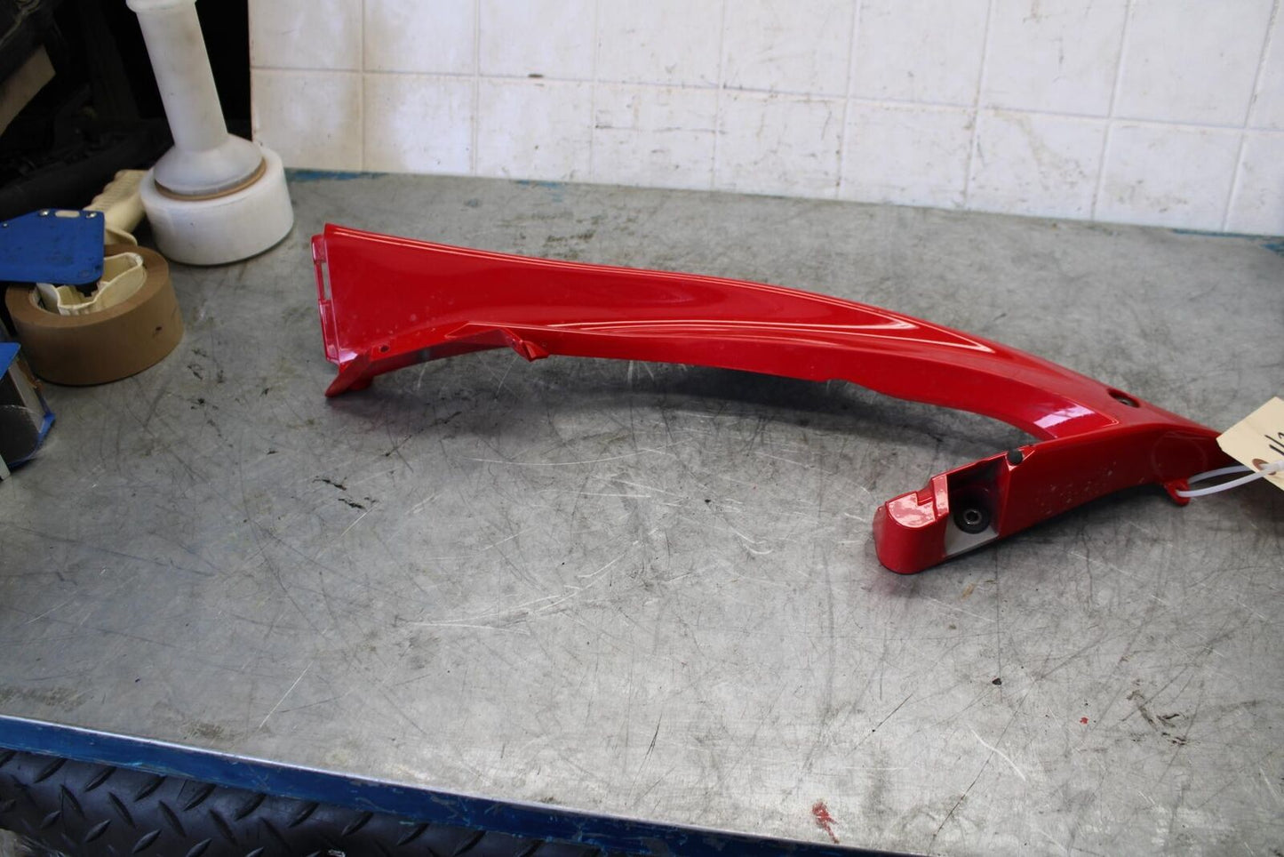 08-16 YAMAHA YZF R6 RIGHT FRONT UPPER MID SIDE FAIRING COWL PLASTIC BB431