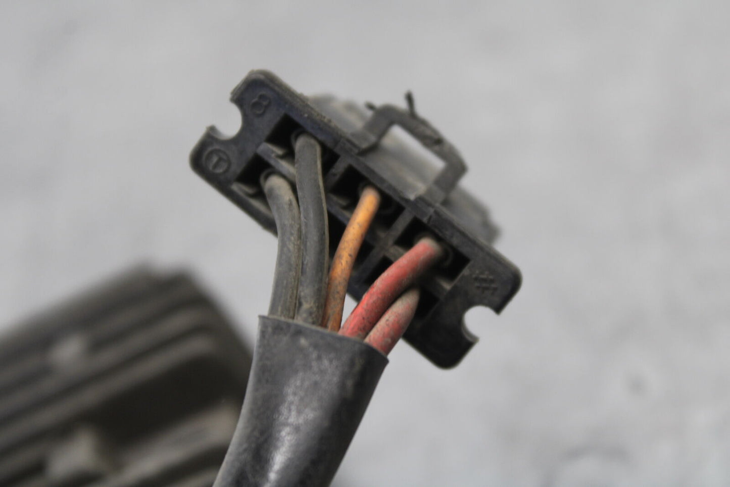 85-86 SUZUKI MADURA 1200 RECTIFIER VOLTAGE REGULATOR BB691