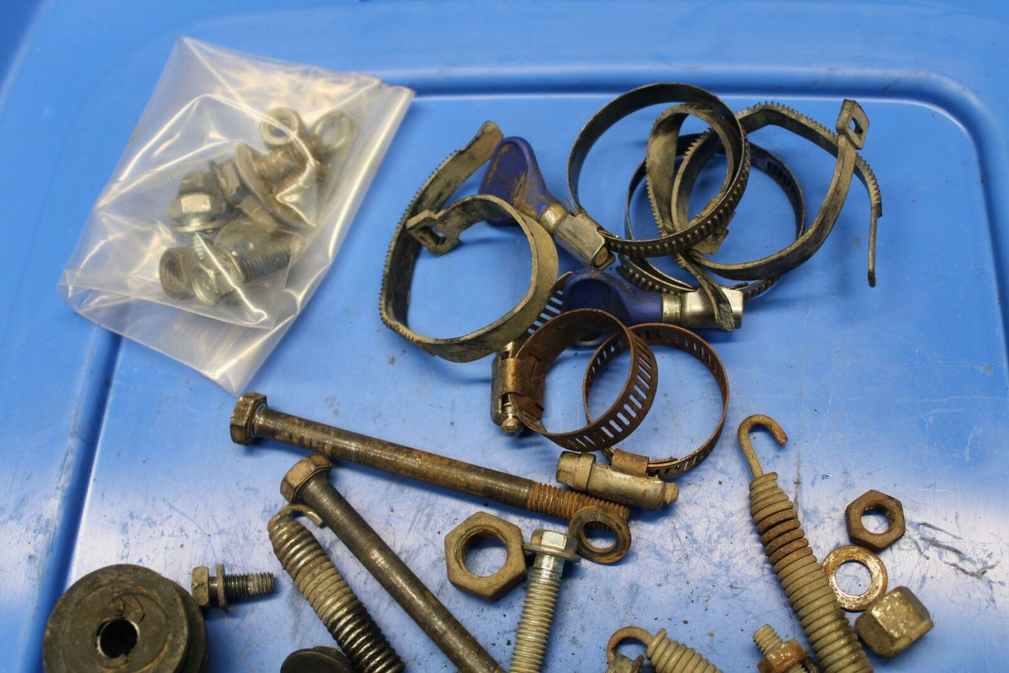 02-06 YAMAHA BANSHEE 350 MISCELLANEOUS BOLTS HARDWARE BB214