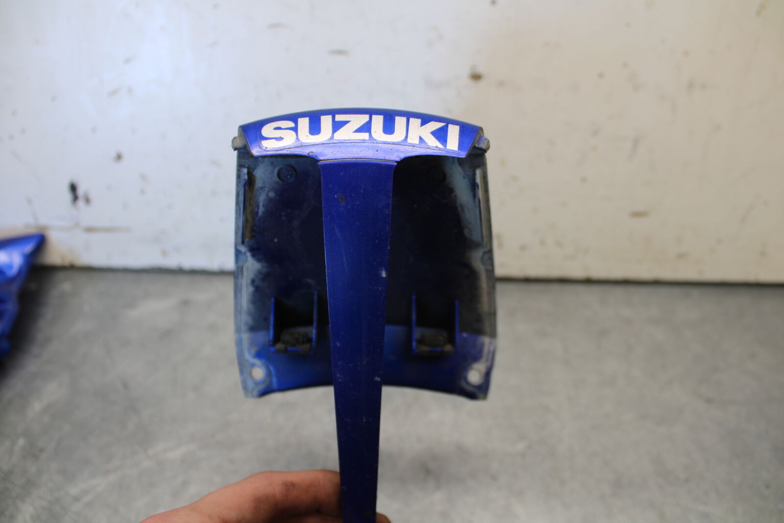 03-07 SUZUKI SV1000S CENTER REAR BACK TAIL FAIRING COVER TRIM COWL BB657