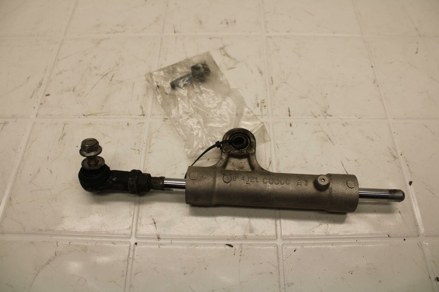04-05 SUZUKI GSXR750 STEERING DAMPER STABILIZER BB270b