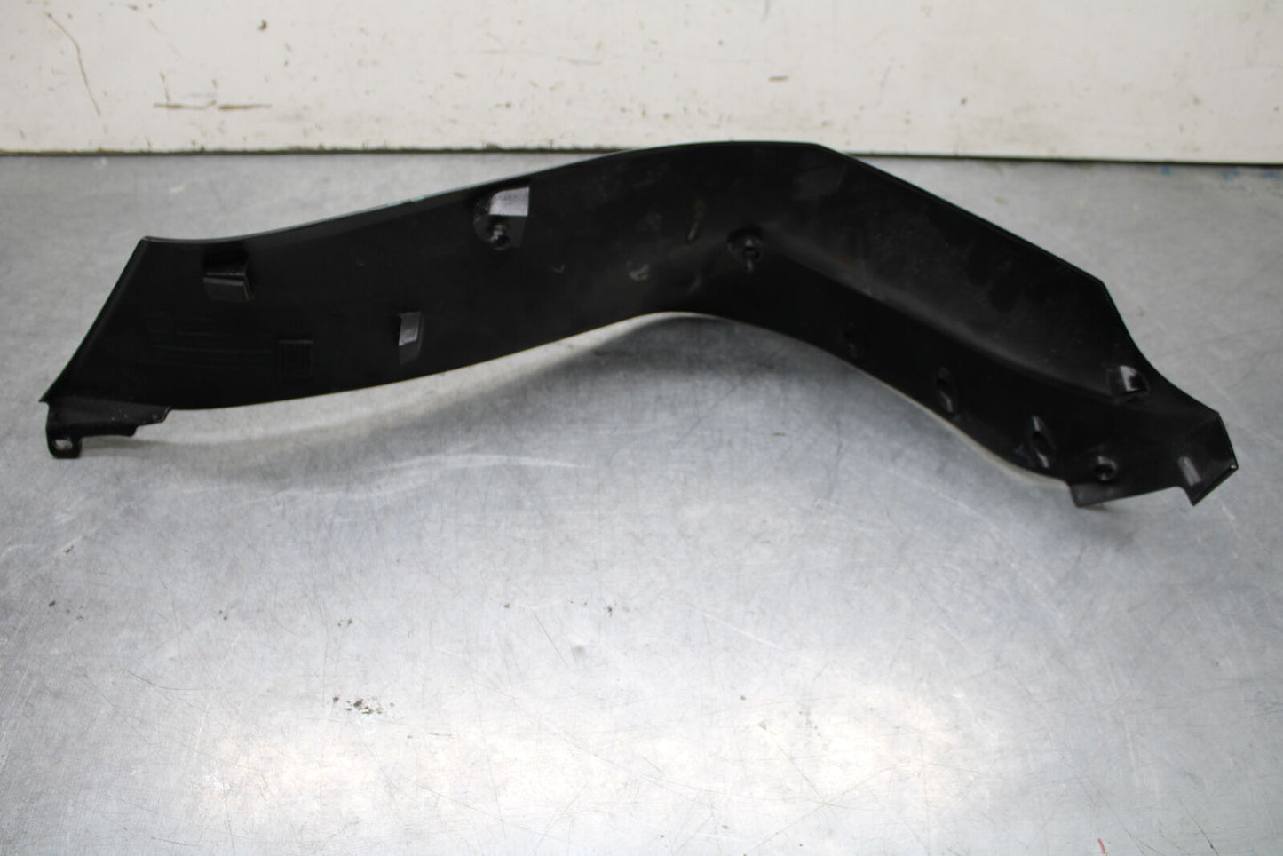 16 KAWASAKI NINJA ZX10R RIGHT FRONT SIDE SEAT PANEL TRIM COWL FAIRING BB650