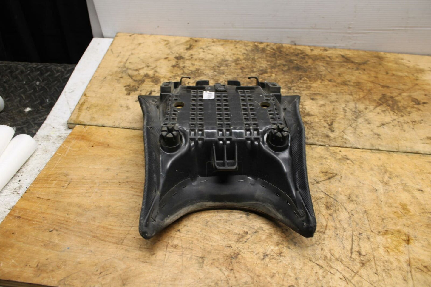 16-18 HONDA CBR500R FRONT DRIVERS SEAT PAD SADDLE PILLION BB345