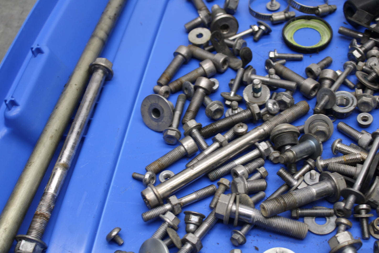14-16 TRIUMPH AMERICA LT ENGINE MOUNTING BOLTS HARDWARE MOTOR SCREWS BB720
