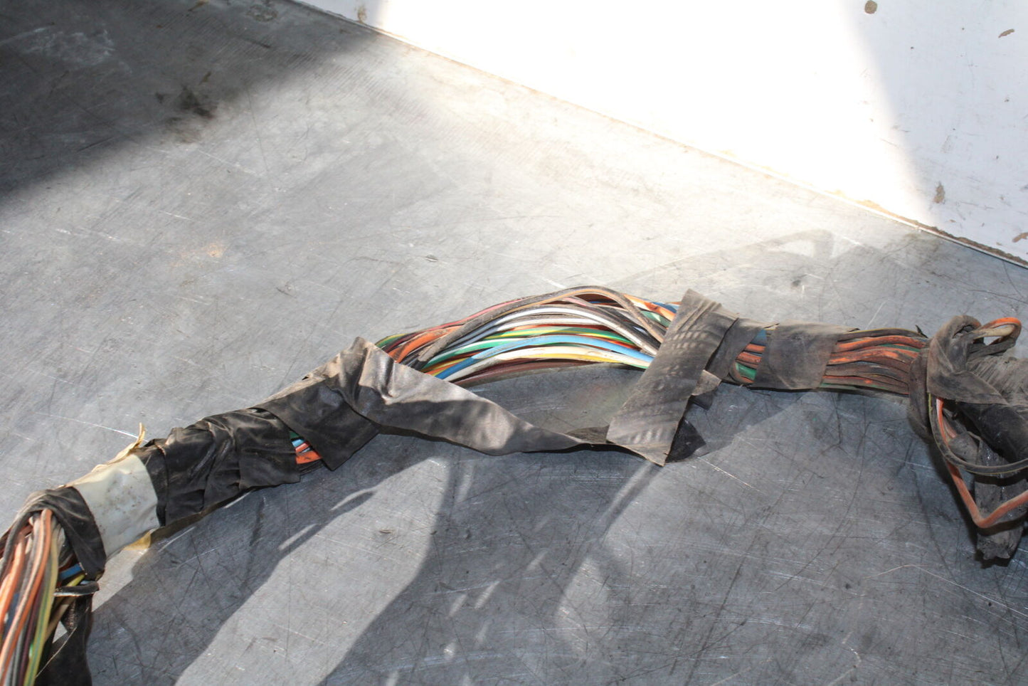 85-86 SUZUKI MADURA 1200 MAIN ENGINE WIRING HARNESS MOTOR WIRE LOOM BB691
