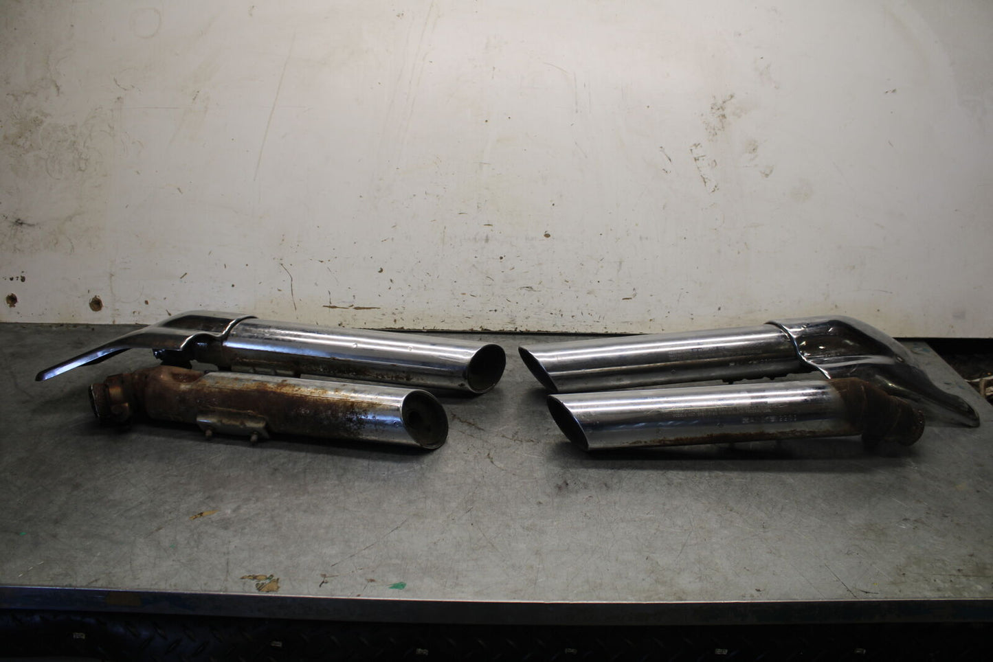85-86 SUZUKI MADURA 1200 EXHAUST PIPE BB691