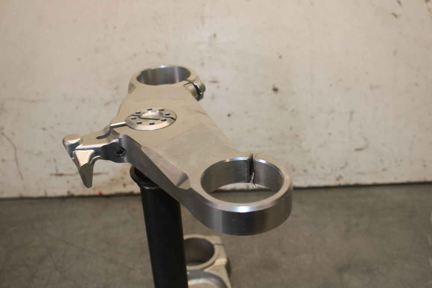 08-10 DUCATI 848 FRONT FORKS CLAMP TRIPLE TREE STEM SET BB705
