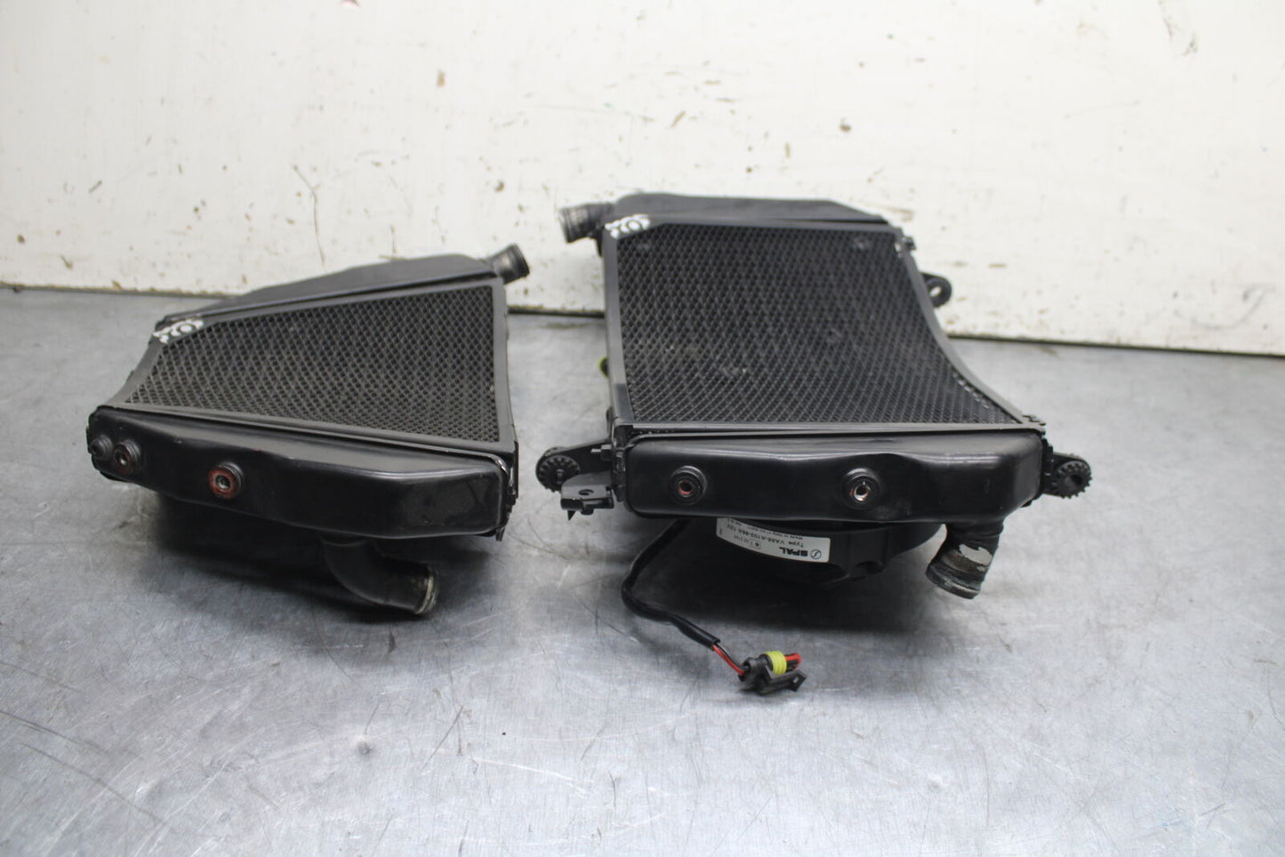 12-13 DUCATI STREETFIGHTER 848 ENGINE RADIATOR MOTOR COOLER SET PAIR BB705
