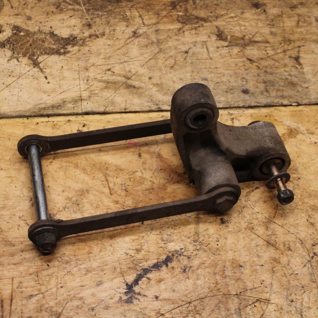91-93 YAMAHA FZR1000 REAR DOGBONE SHOCK LINKAGE LINK BB339