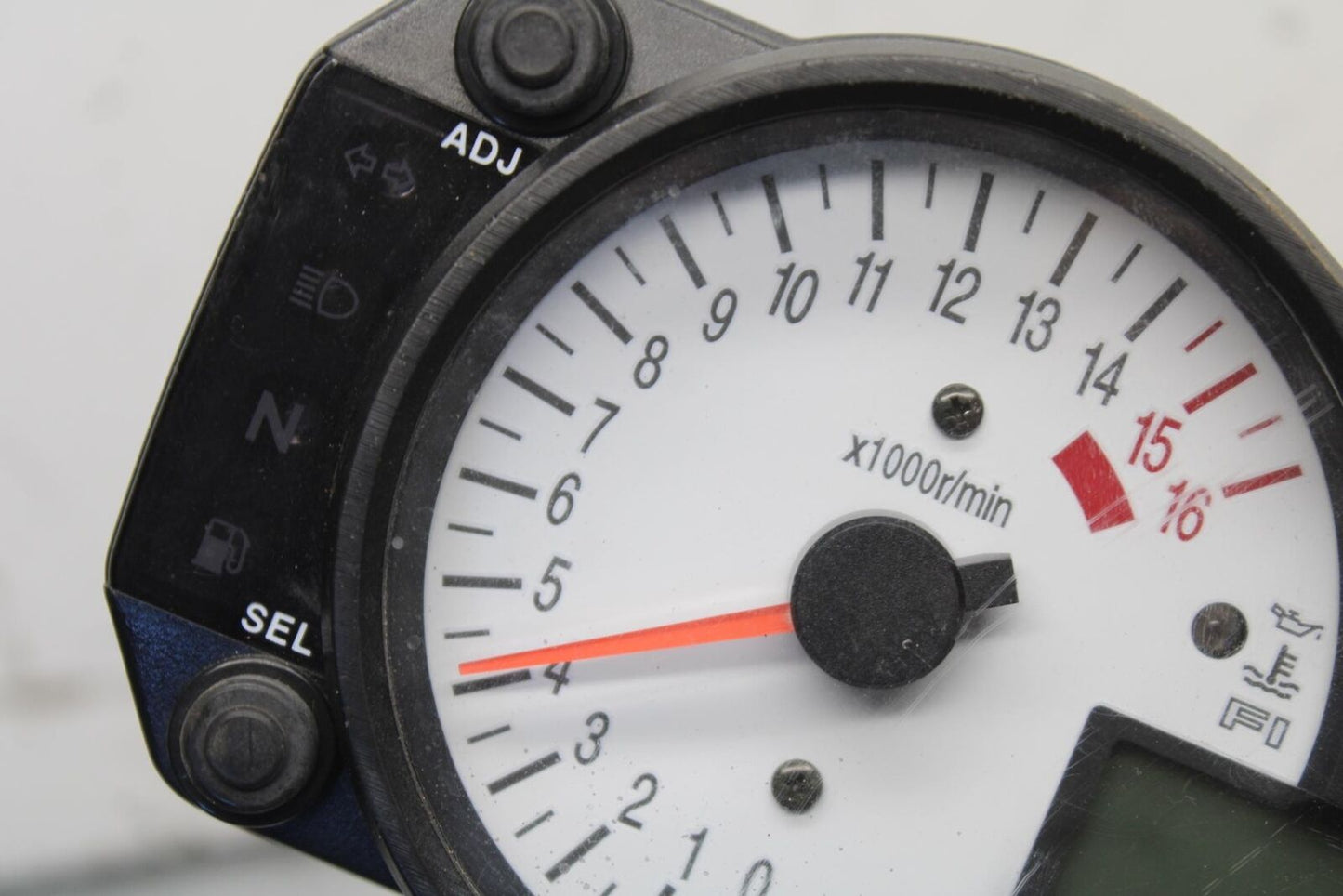 01-03 SUZUKI GSXR600 SPEEDO TACH GAUGES DISPLAY SPEEDOMETER TACHOMETER BB639