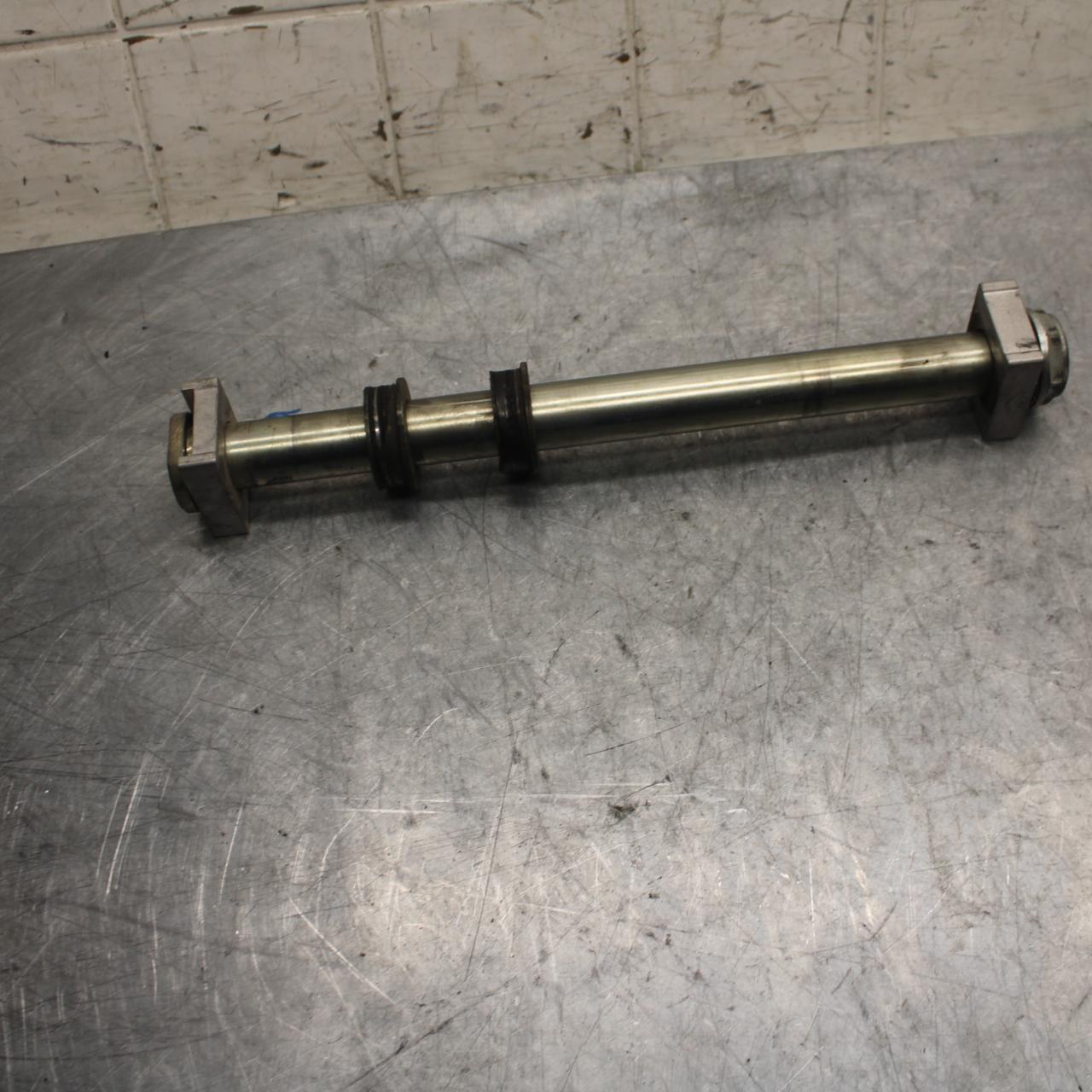 2009 Aprilia Shiver 750 SL750 REAR AXLE BACK WHEEL RIM PIVOT BOLT AXEL BB506