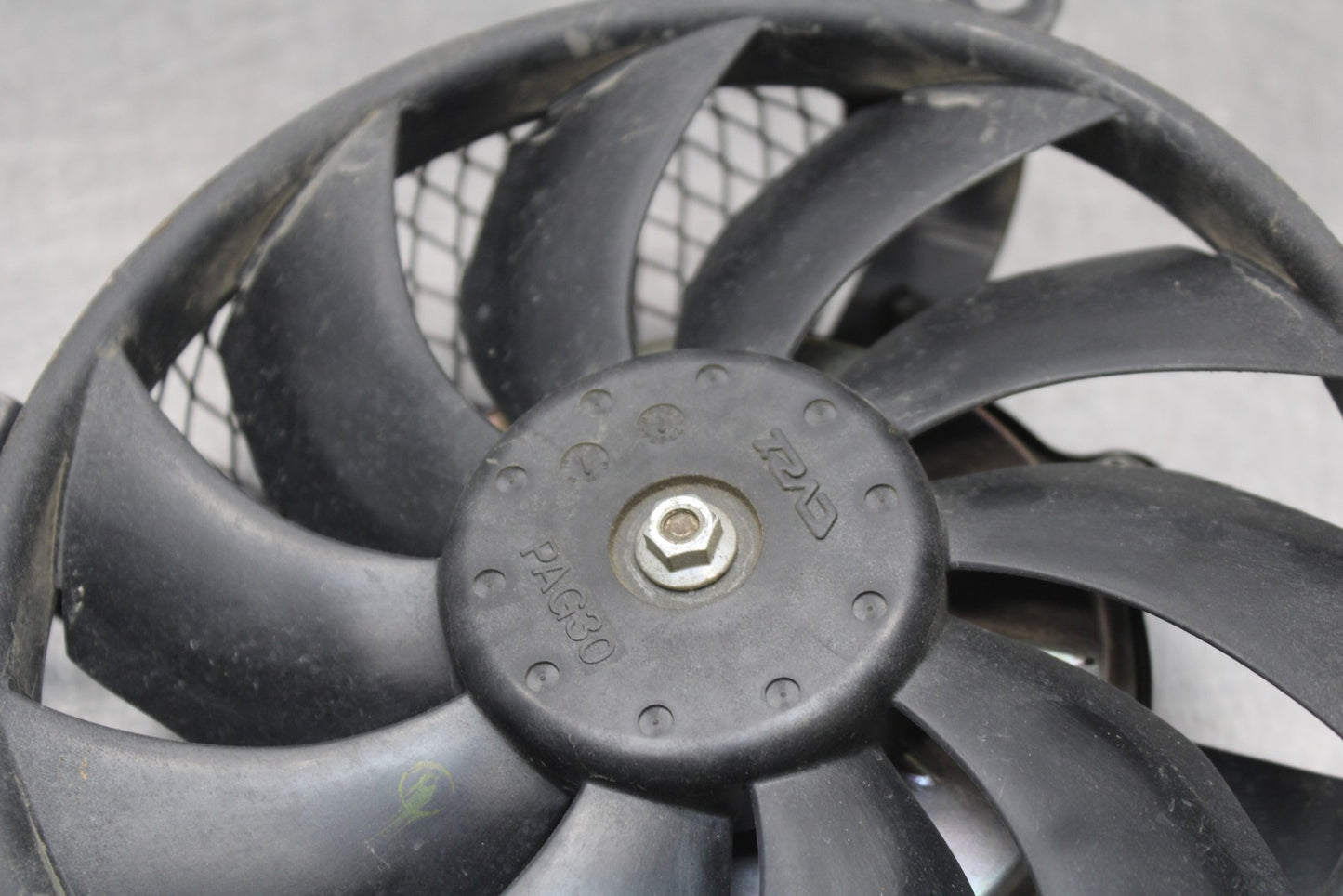 08-10 SUZUKI GSXR 600 ENGINE RADIATOR COOLING FAN BB202