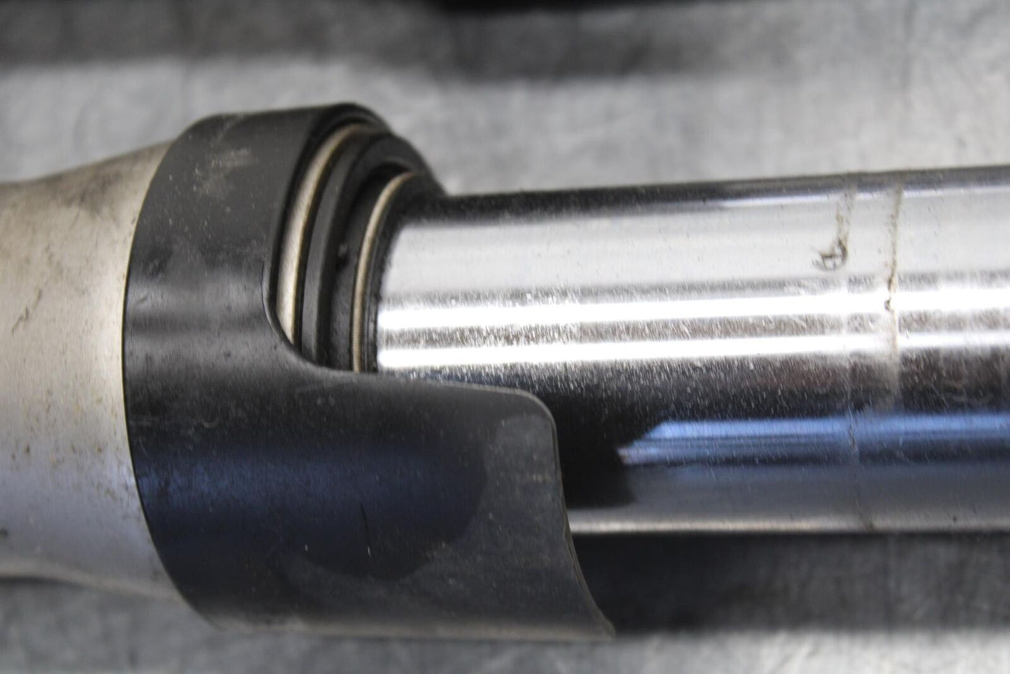 01-03 SUZUKI GSXR600 FRONT FORKS SHOCK SUSPENSION SET PAIR 51103-39F00 BB633