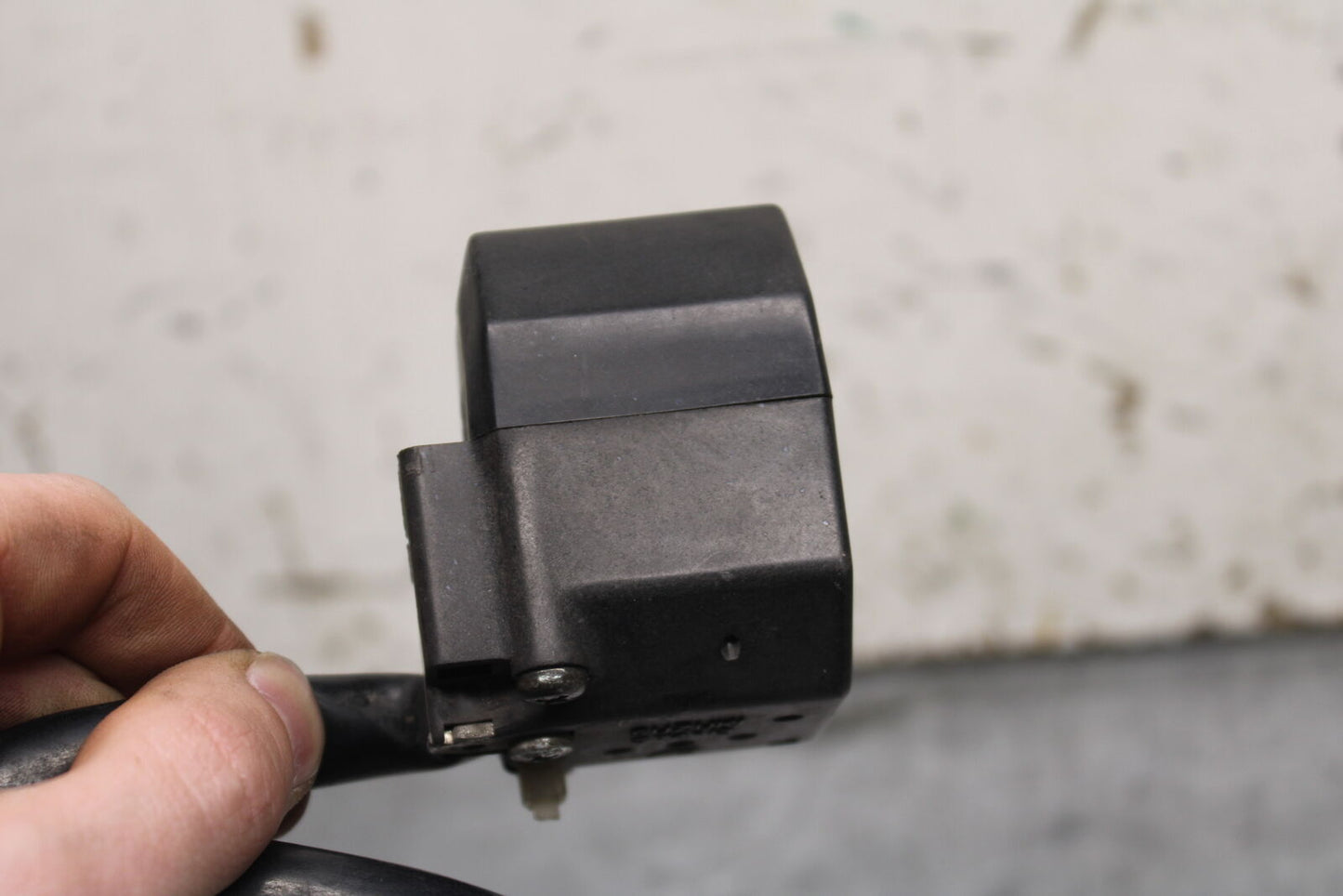 93 SUZUKI GSXR750W LEFT CLIP ON HANDLE HORN SIGNALS SWITCH SWITCHES BB112