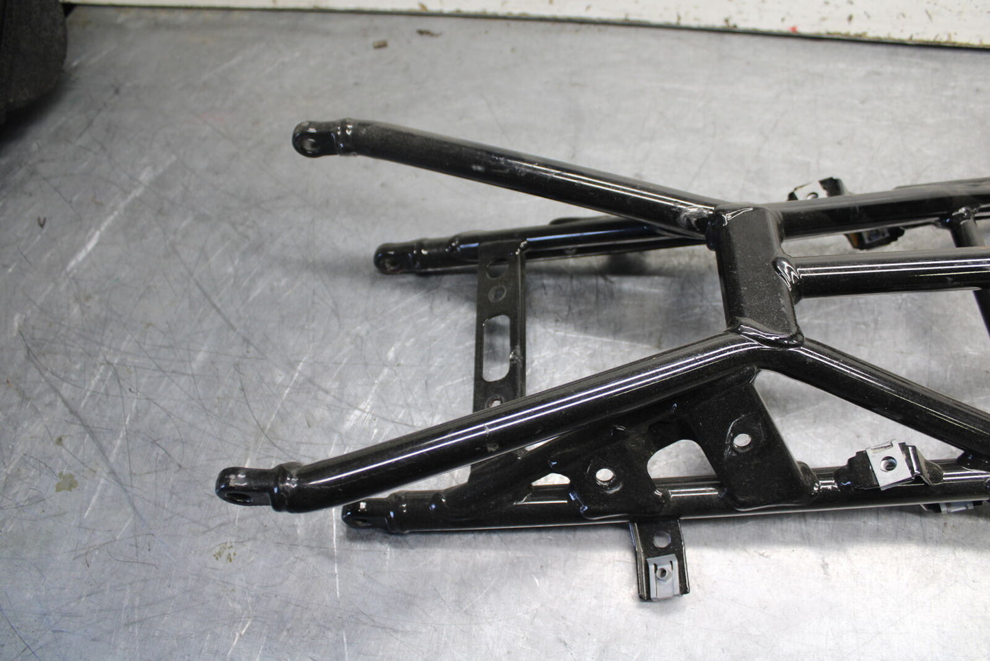 08-10 DUCATI 848 REAR SUBFRAME BACK SUB FRAME BB705