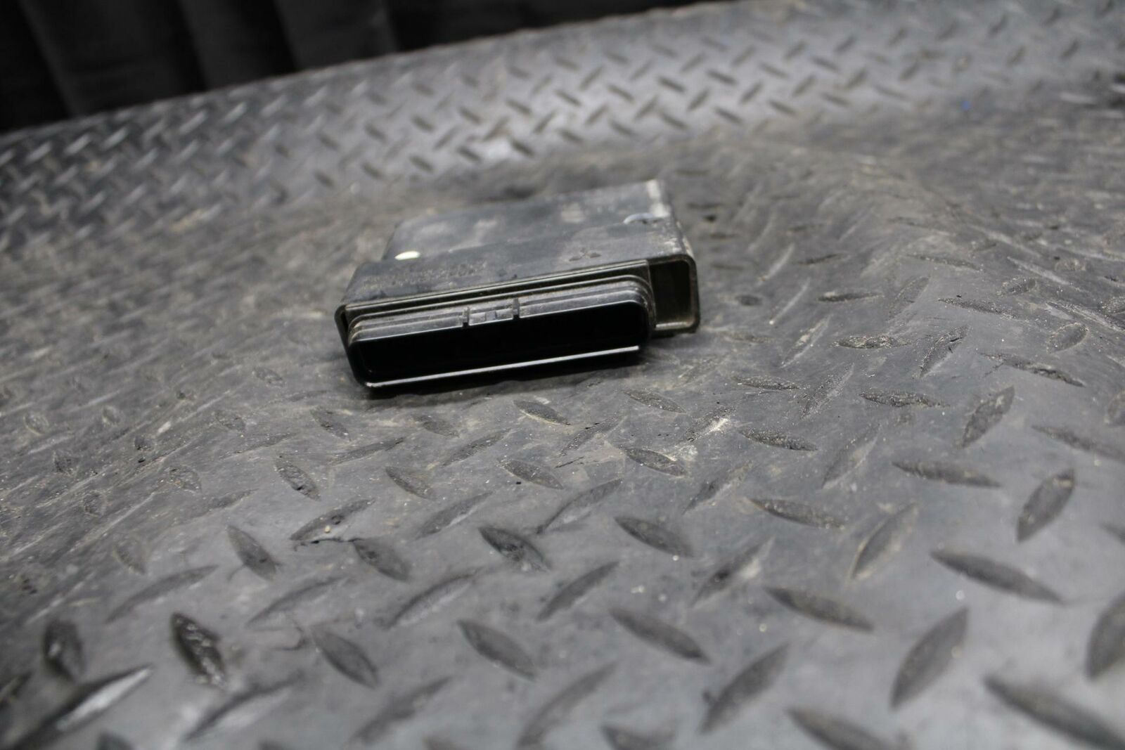 03 SUZUKI SV650S ECU COMPUTER CONTROLLER UNIT BLACK BOX ECM CDI  BB219