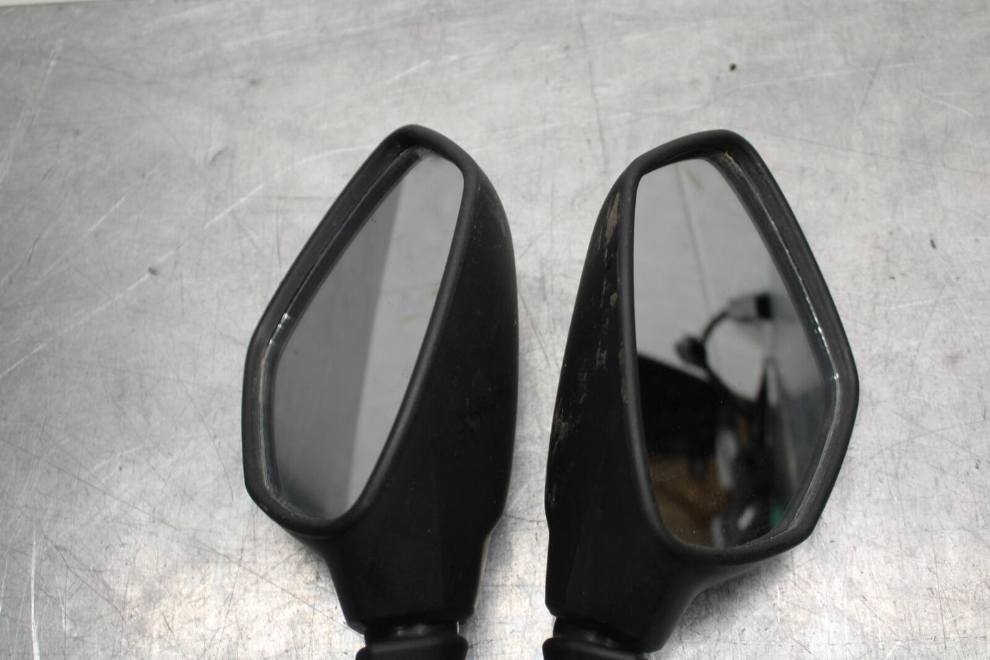 20 SUZUKI GSXR 1000 MIRRORS REARVIEW SET PAIR BB597