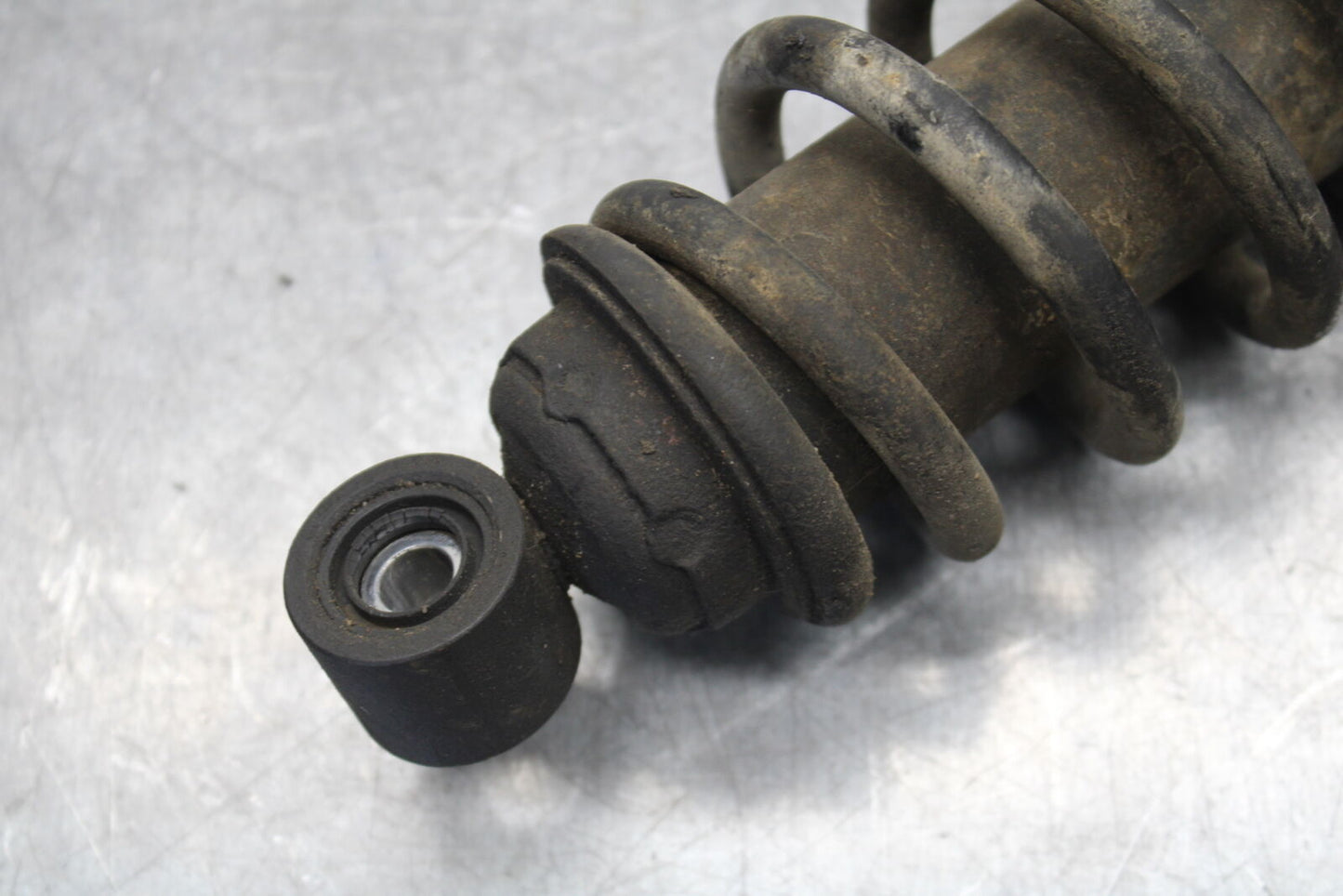 85-86 SUZUKI MADURA 1200 REAR BACK SHOCK ABSORBER BB691