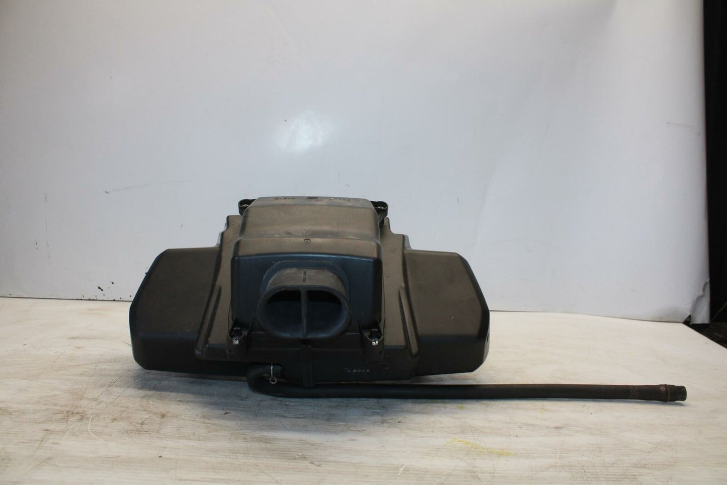 07-12 SUZUKI BANDIT 650F AIRBOX AIR INTAKE FILTER BOX BB280
