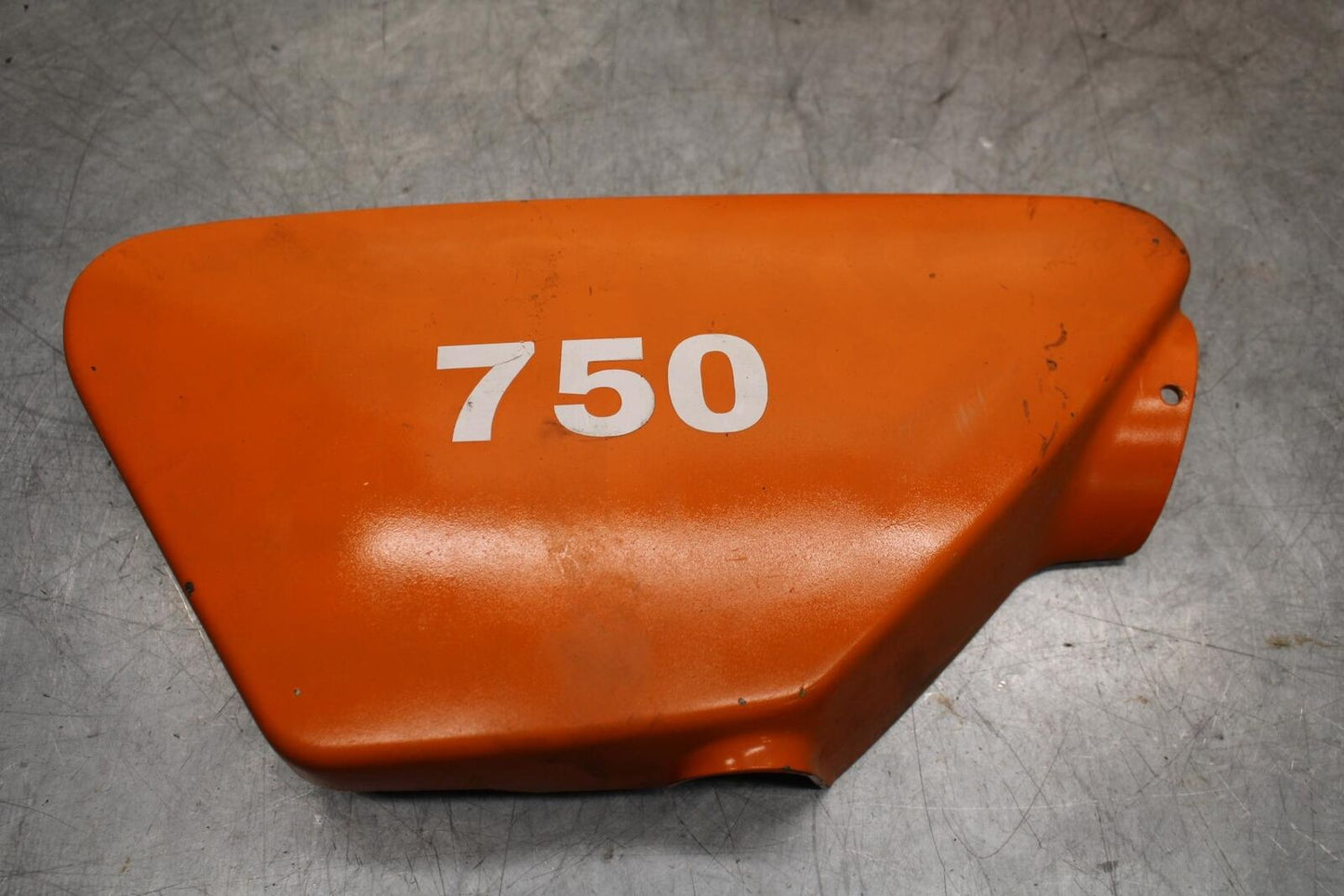 1977 Yamaha XS750 PAIR OF SIDE COVERS PANEL COWL FAIRING BB554