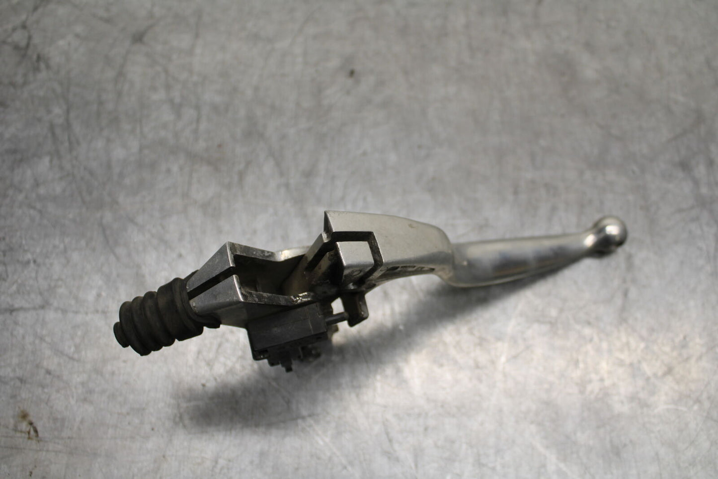 99-00 YAMAHA V STAR 1100 CLUTCH PERCH MOUNT WITH LEVER BB711