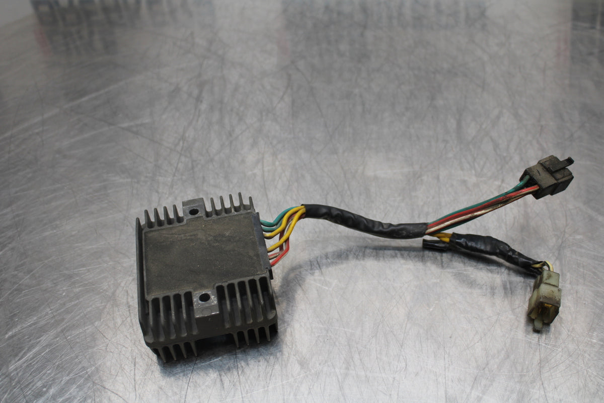 08 MOTO GUZZI BREVA 750 RECTIFIER VOLTAGE REGULATOR BB154