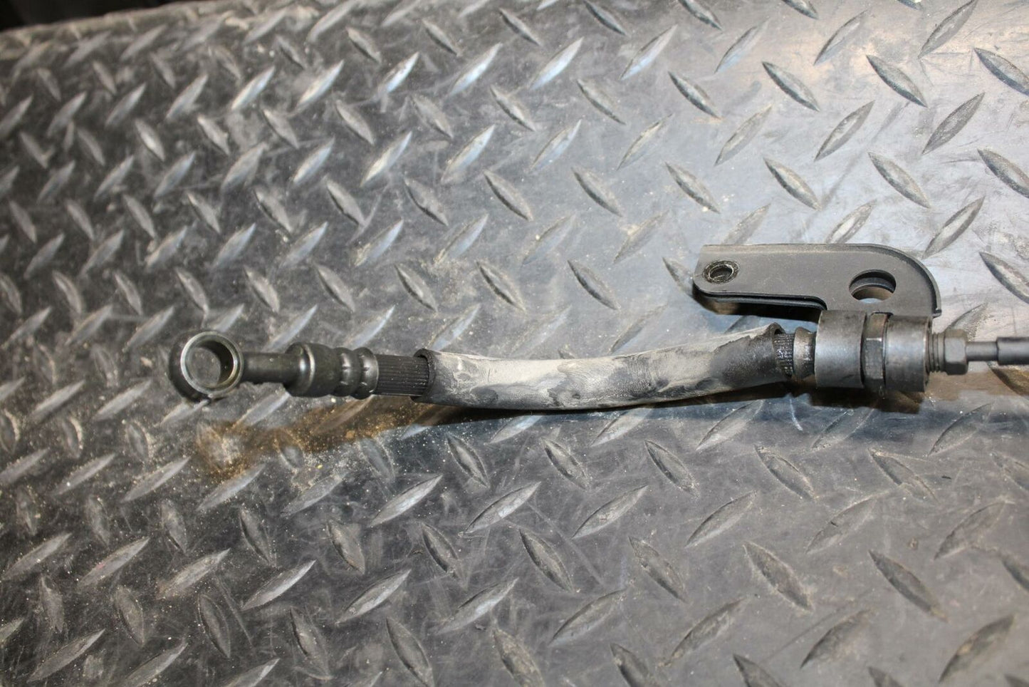 91-02 HONDA ST1100 REAR BACK BRAKE HOSE FLUID LINE BB222