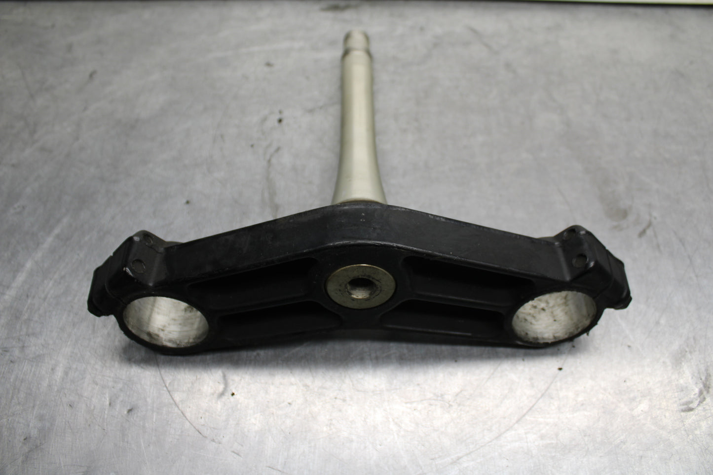 00-02 KAWASAKI NINJA ZX6R FRONT FORKS CLAMP LOWER TRIPLE TREE STEM BB750