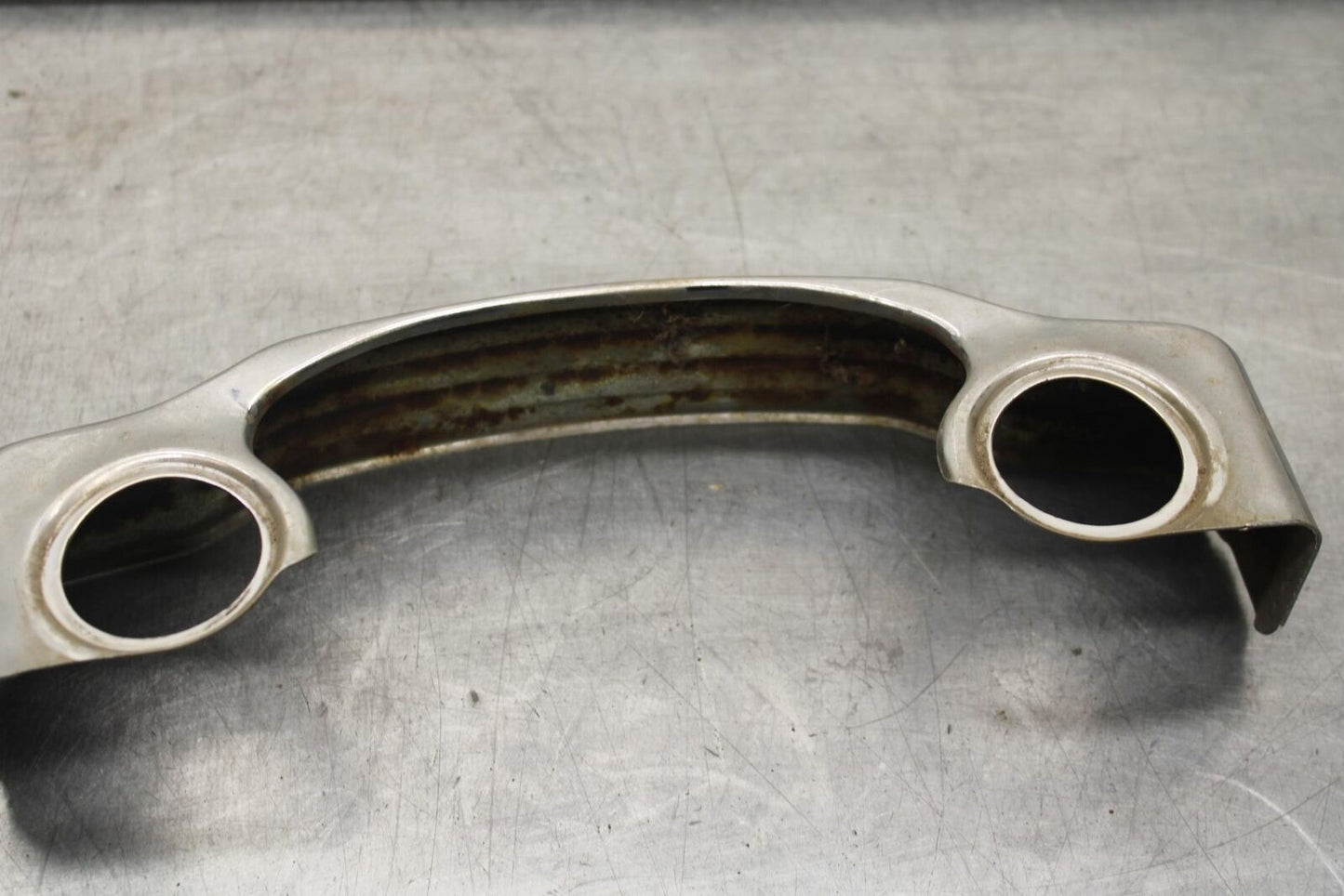 80-83 SUZUKI GS750E LOWER TRIPLE STEM COVER TRIM BB82