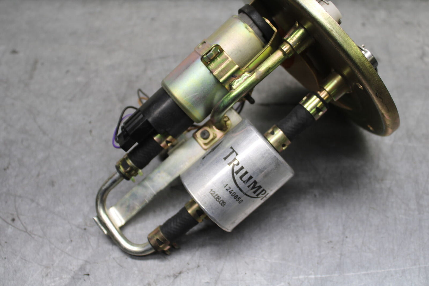 03-04 TRIUMPH DAYTONA 600 FUEL PUMP GAS PETROL SENDER UNIT BB745