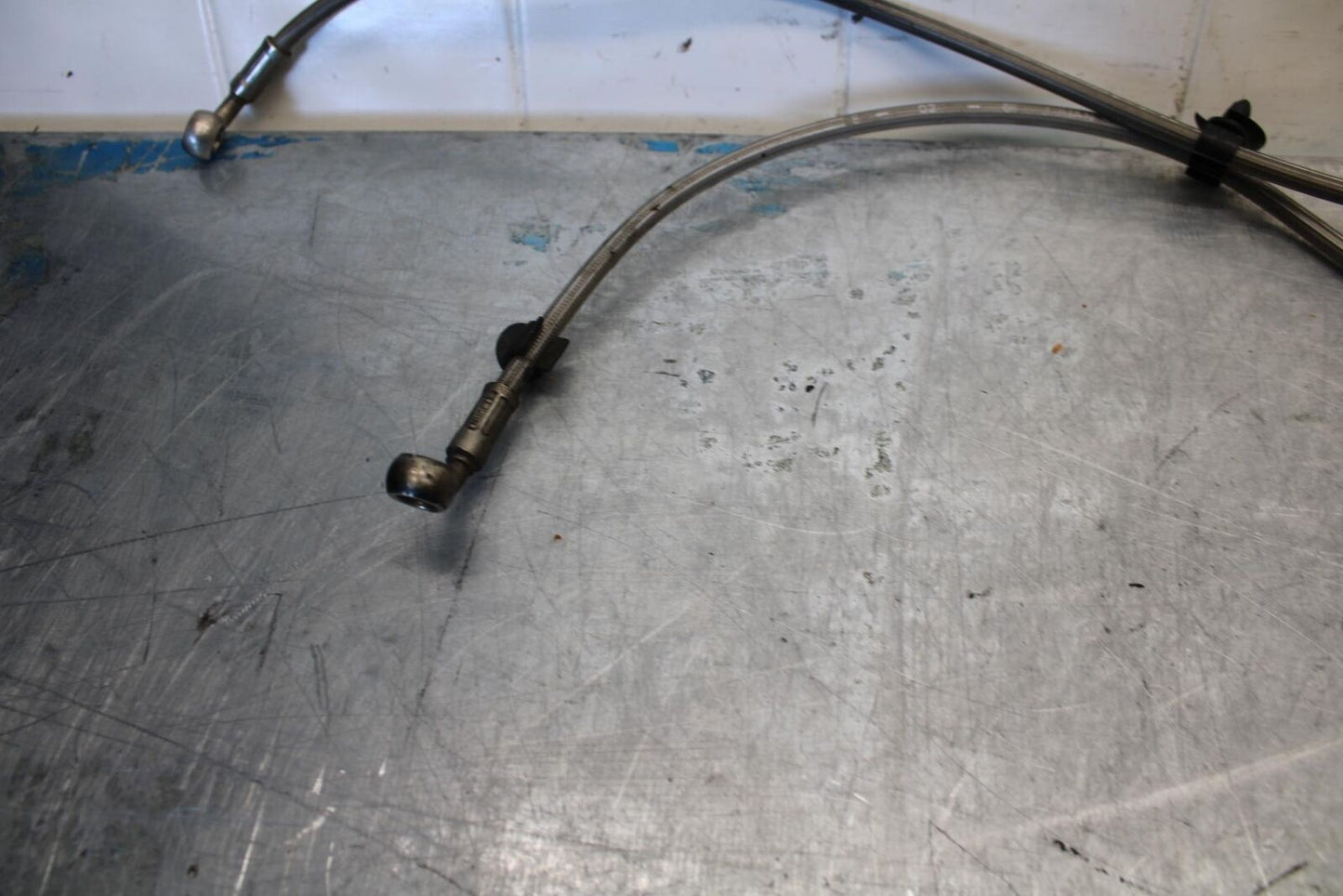 2006 Triumph Daytona 675 Triple BRAIDED FRONT BRAKE CALIPER HOSES LINES BB434