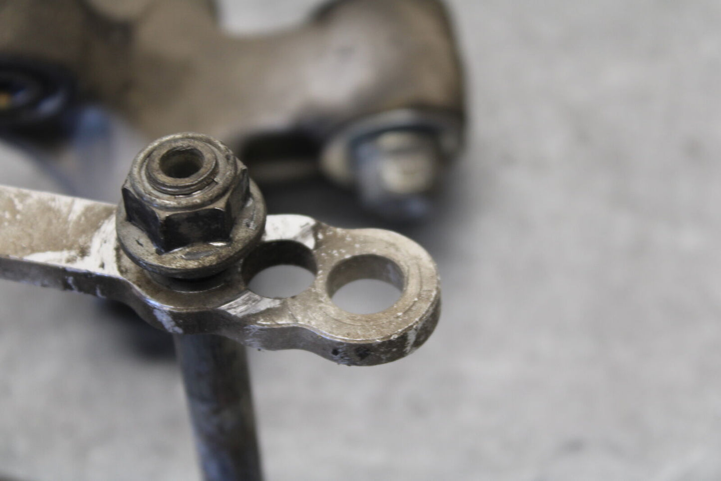 04 SUZUKI GSXR600 AFTERMARKET REAR DOGBONE SHOCK LINKAGE LINK BB676