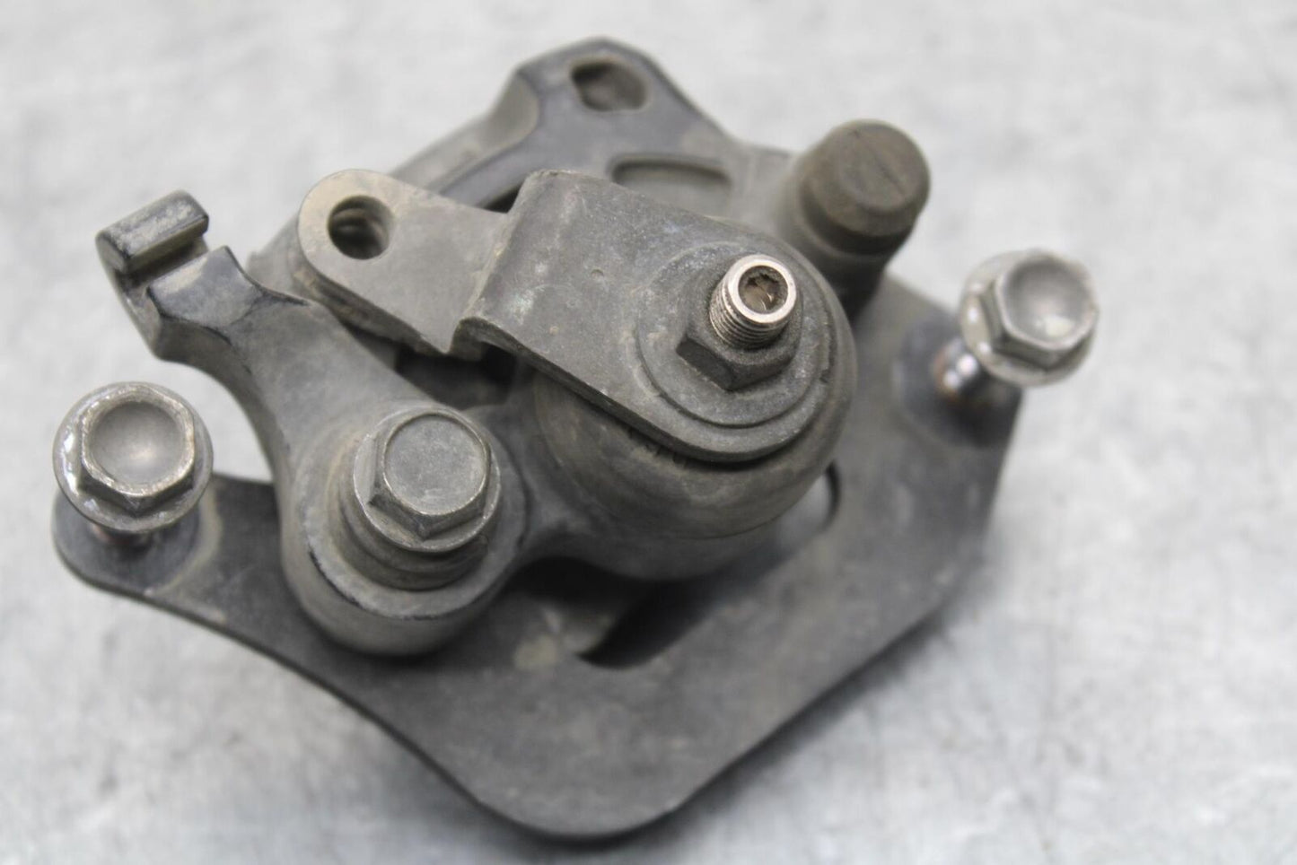 17 HONDA CRF1000LD AFRICA TWIN DCT ABS REAR BACK BRAKE CALIPER W MOUNT BB97