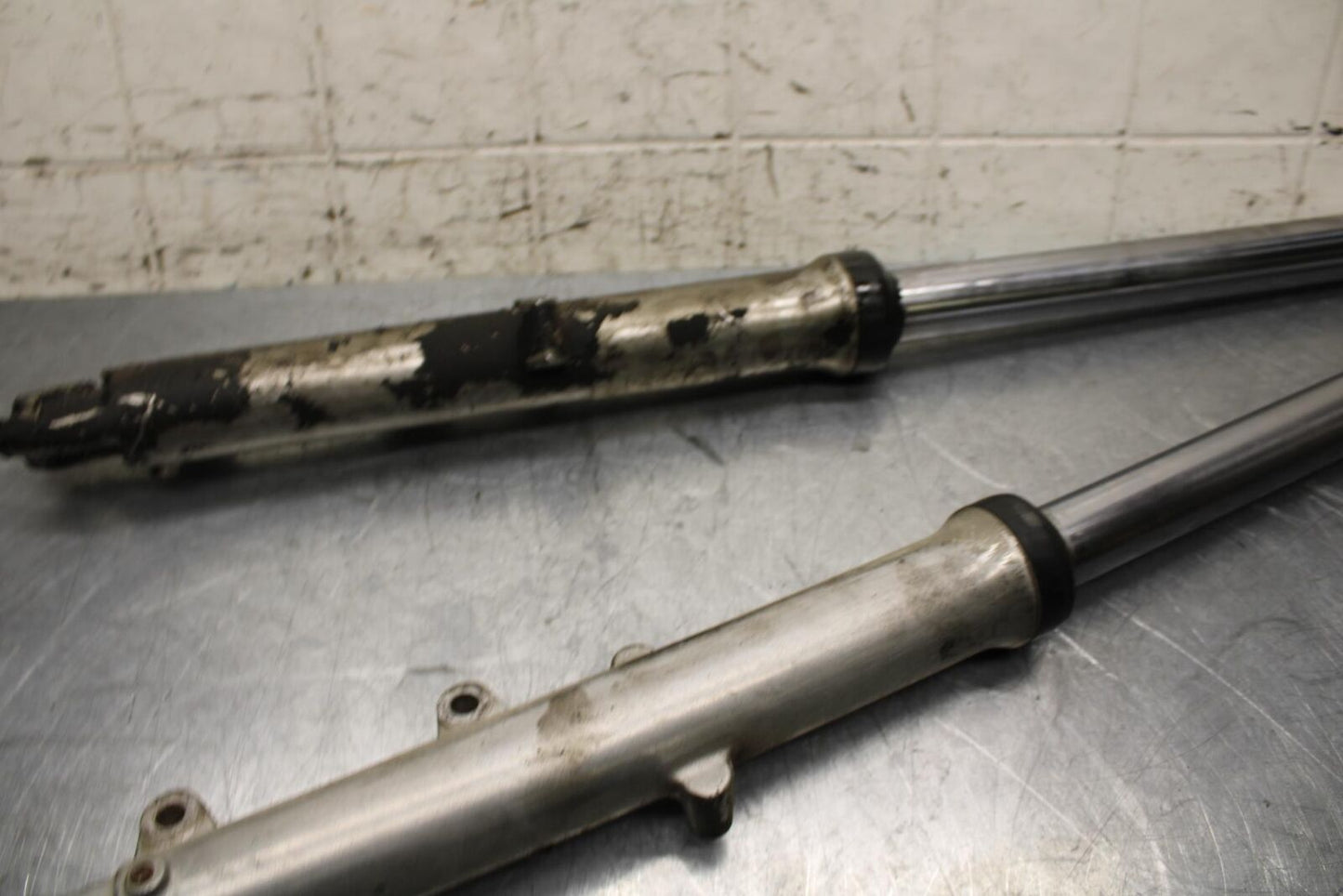 1979 Yamaha XS1100 FRONT FORKS SHOCK SUSPENSION SET PAIR BB572