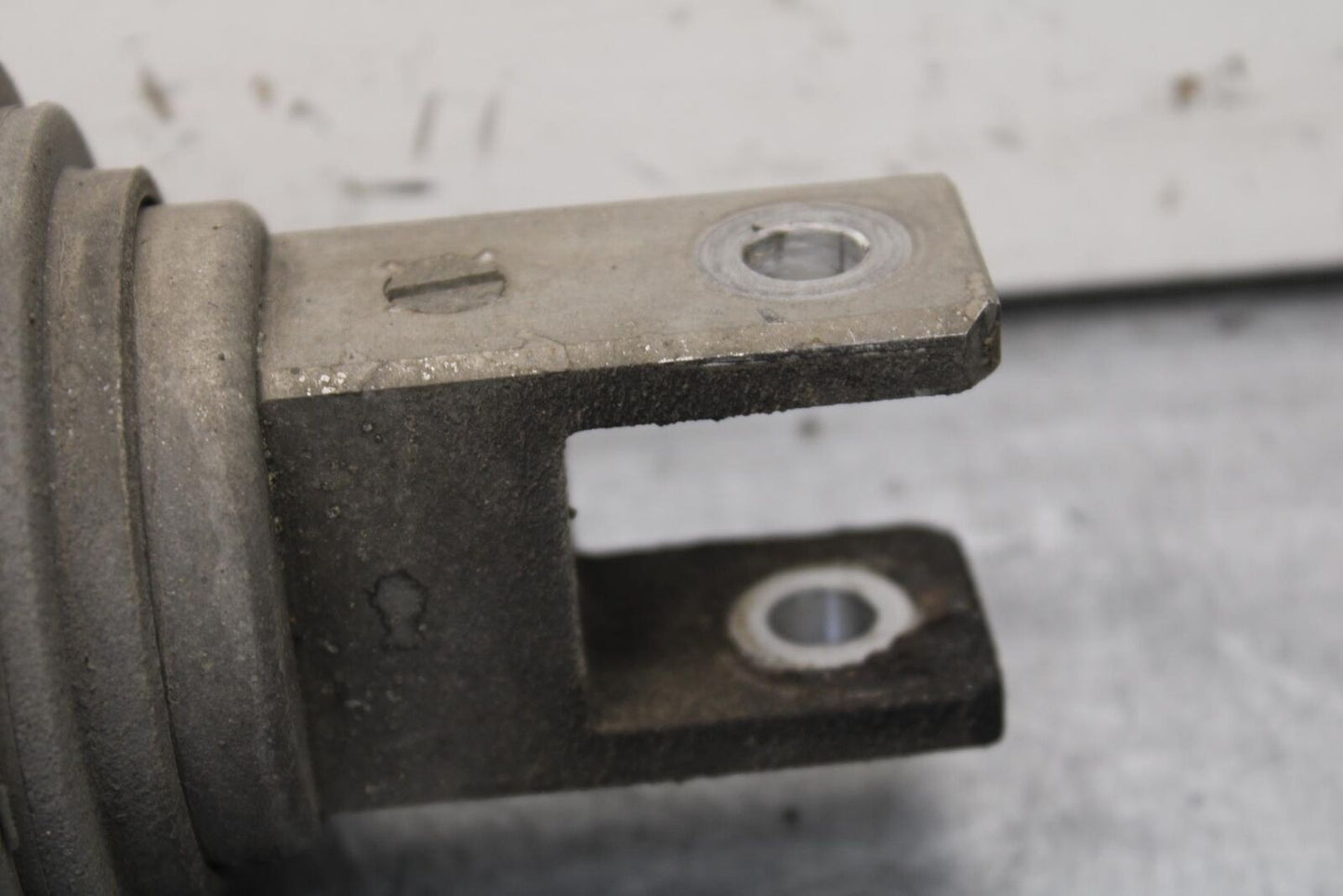 01-03 SUZUKI GSXR600 REAR BACK SHOCK ABSORBER SUSPENSION BB633