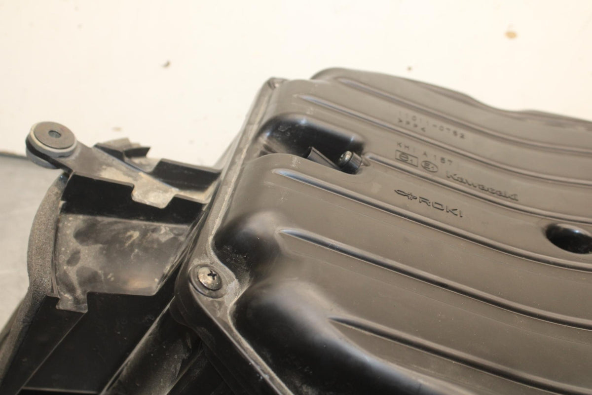 23 KAWASAKI NINJA ZX6R 636 AIRBOX AIR INTAKE FILTER BOX BB609