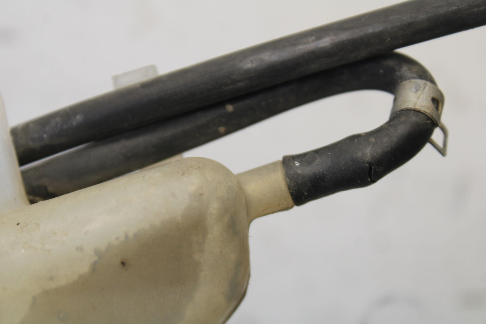 03-07 SUZUKI SV1000S COOLANT WATER TANK RESERVOIR BOTTLE BB657