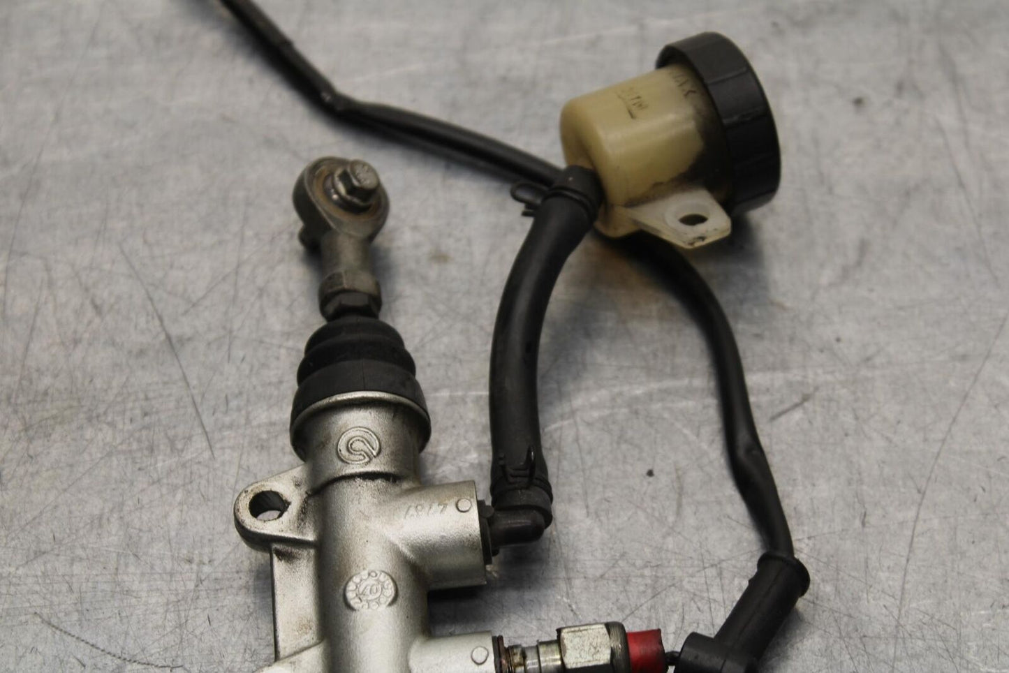 07-11 KTM 990 SUPER DUKE REAR BACK BRAKE MASTER CYLINDER W RESERVOIR BB578