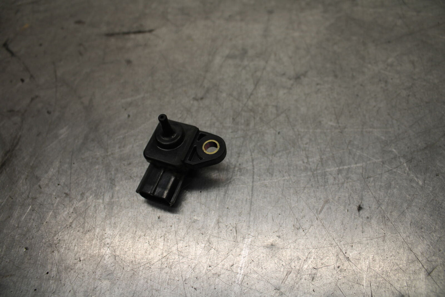03-04 TRIUMPH DAYTONA 600 MAP MASS AIR FLOW PRESSURE SENSOR BB745