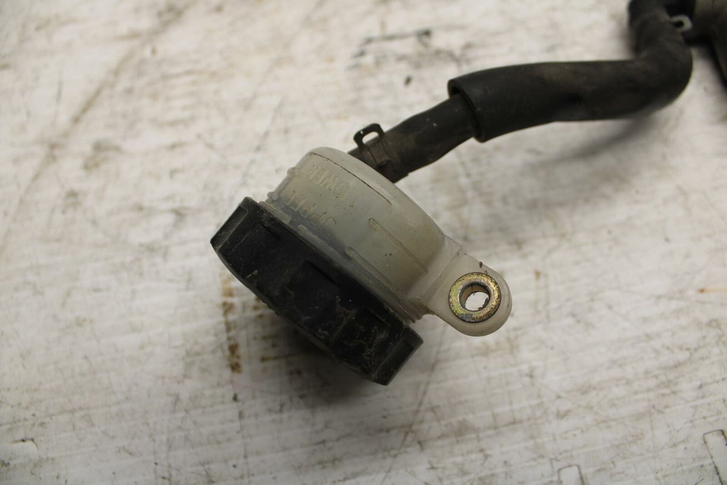 00-01 HONDA CBR929RR REAR BACK BRAKE MASTER CYLINDER W RESERVOIR BB265