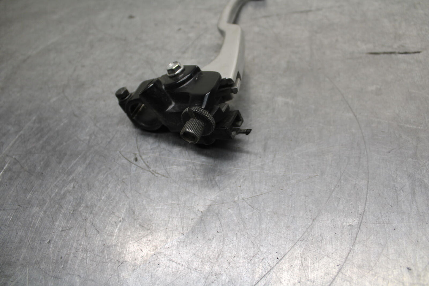 24 KAWASAKI NINJA 500 ABS CLUTCH PERCH MOUNT WITH LEVER BB744