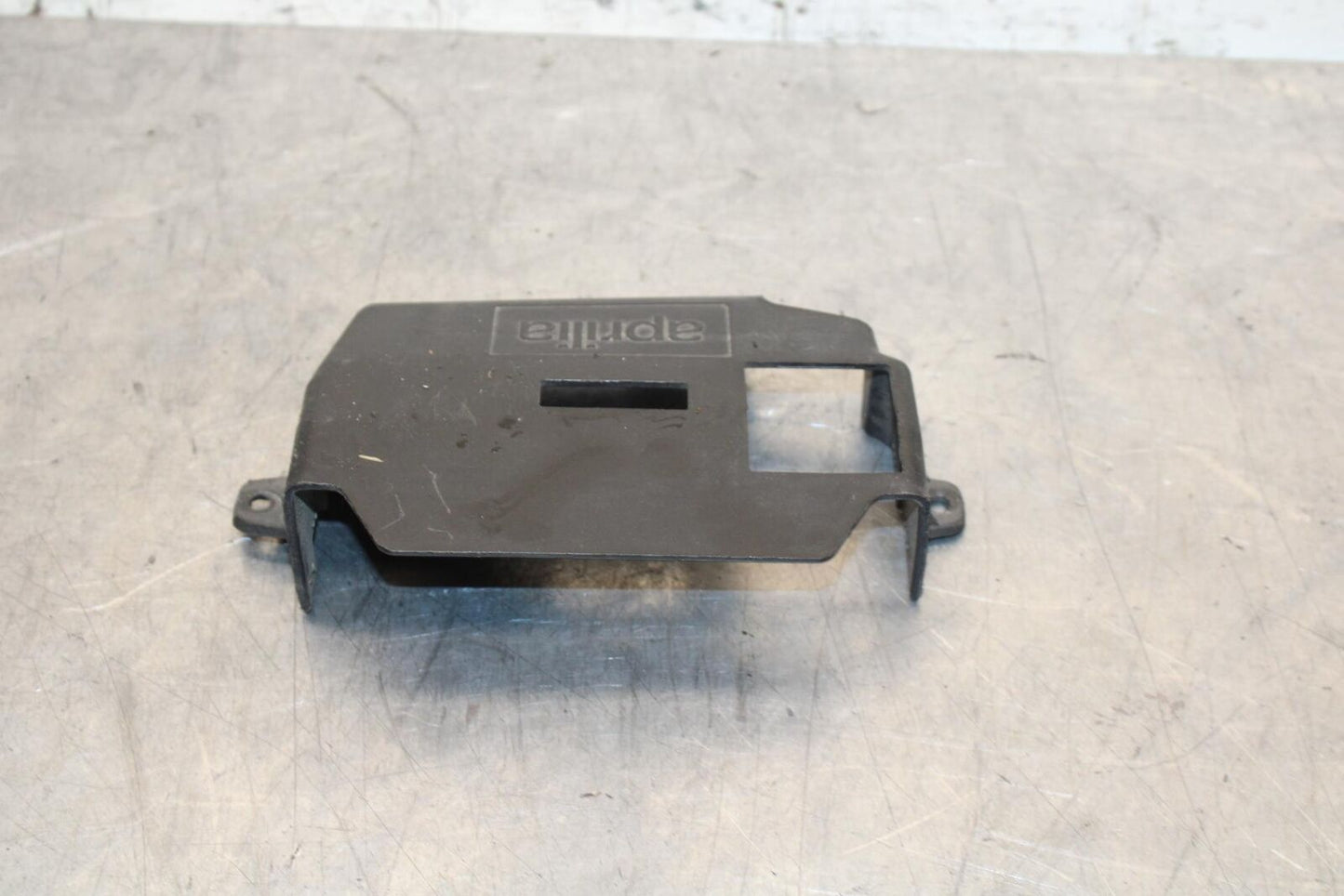 2008 Aprilia Shiver 750 SL750 INSTRUMENT CLUSTER TRIM PANEL BB551