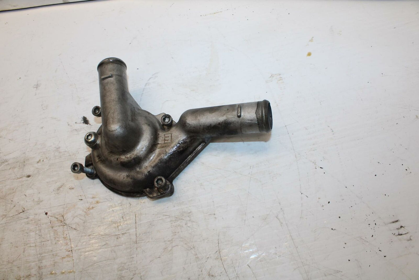 10-11 APRILIA RSV4 ENGINE WATER COOLANT PUMP COVER BB268