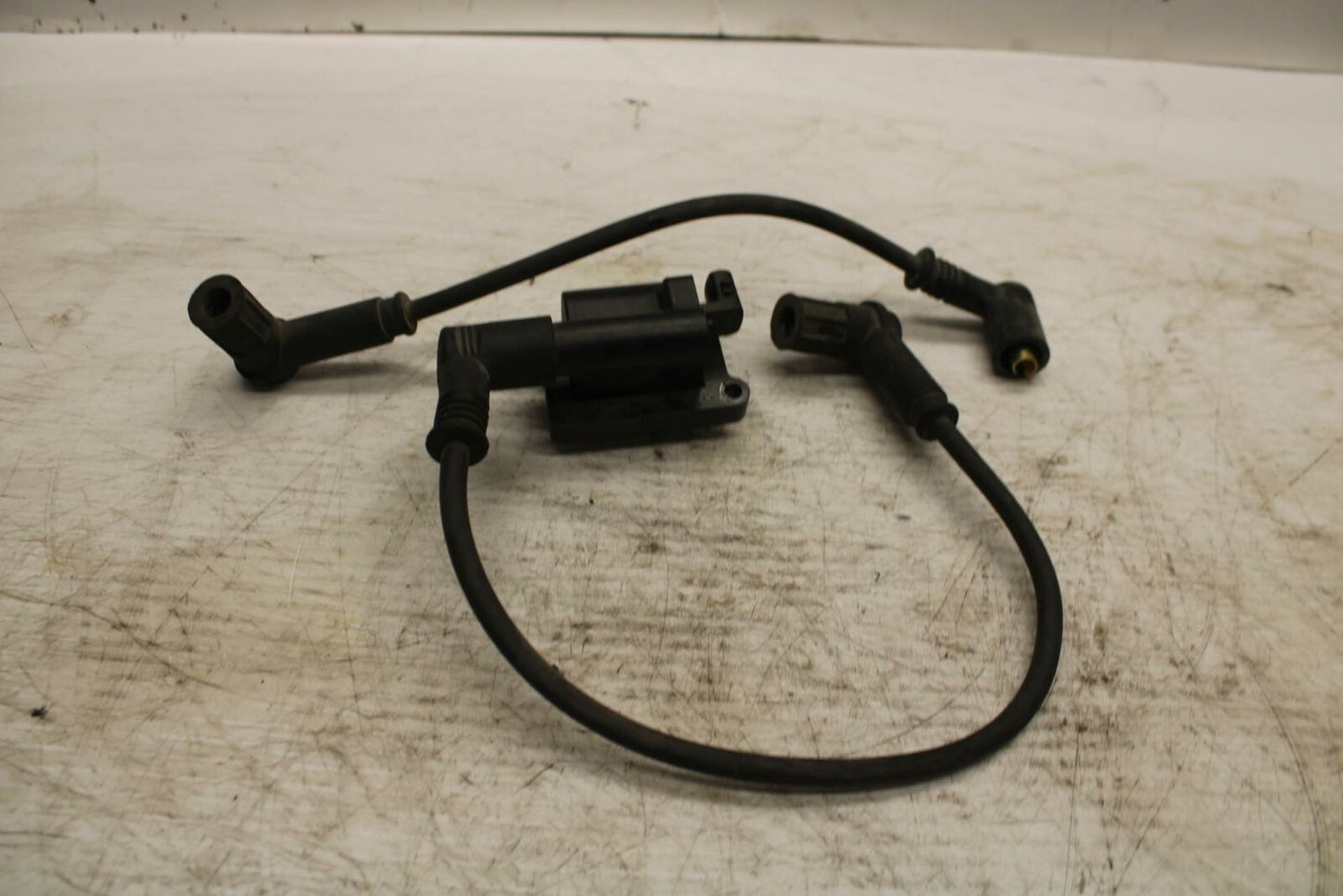 12 DUCATI MONSTER 796 IGNITION COIL SPARK PLUG CAP BB276